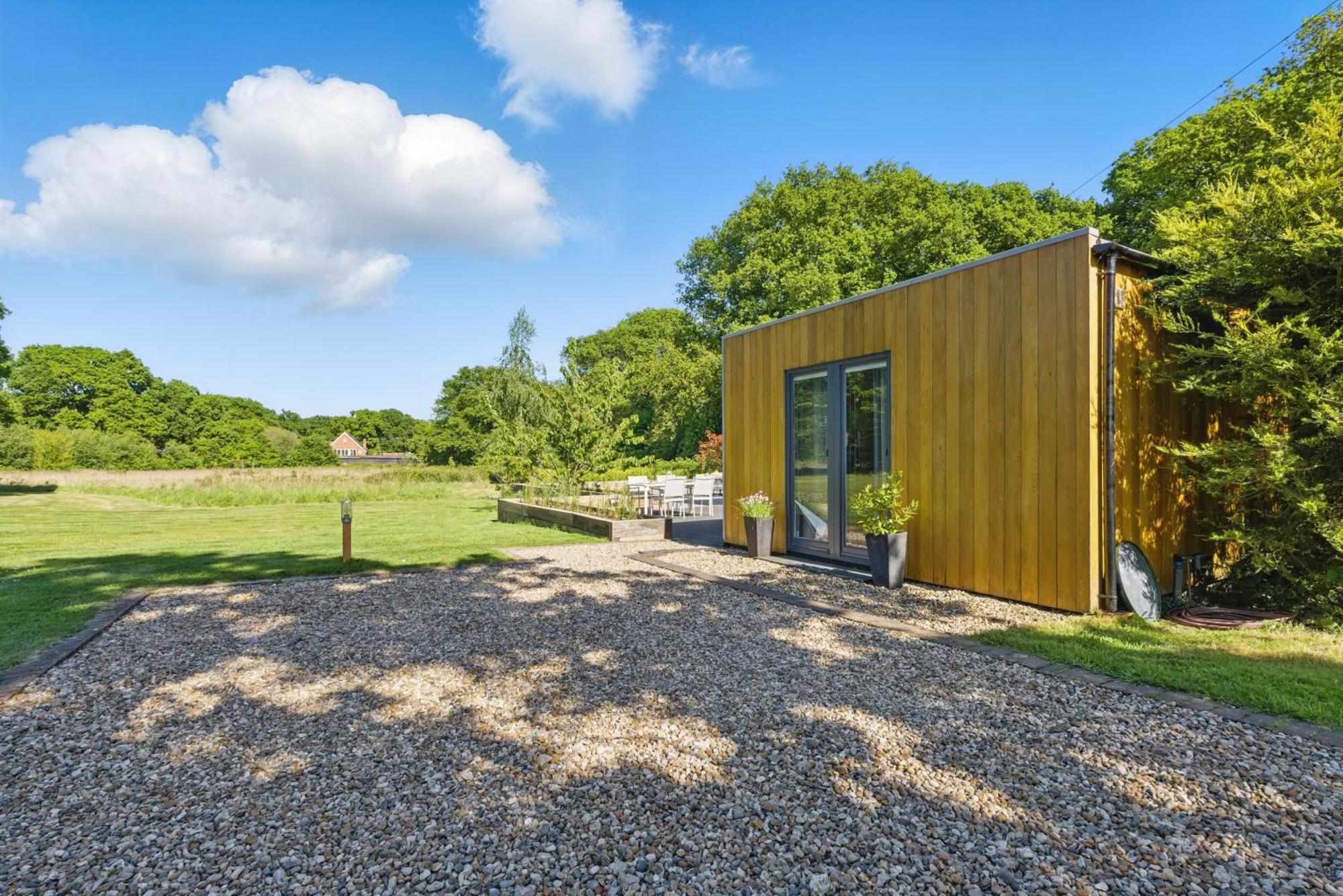 Independent Rural Detached Annexe With Free Private Parking Apartment Canterbury Exterior photo